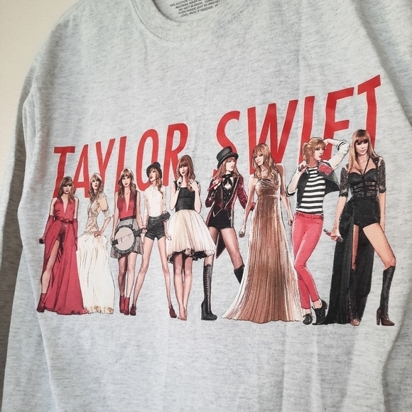 Taylor Swift Red Taylor's Version Era Sweatshirt Tee N - Picture 4 of 8